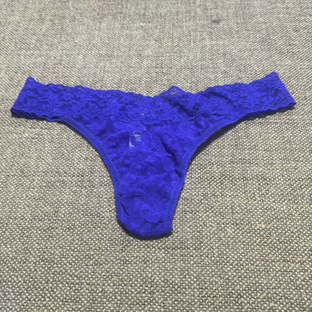 hanky panky one size purple thong